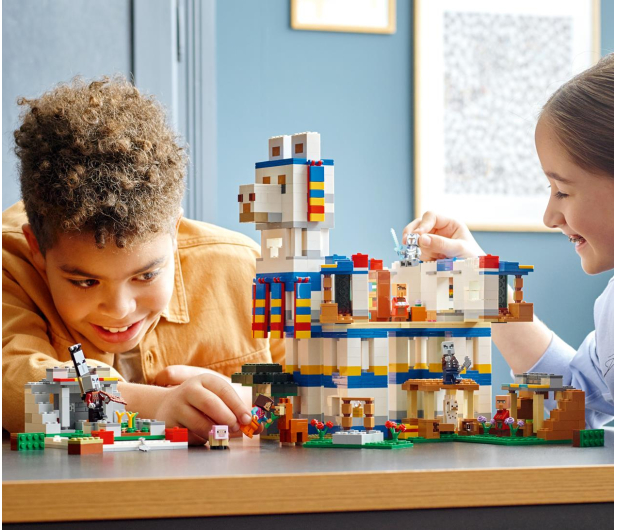 LEGO Minecraft 21188 Wioska lamy - 1040656 - zdjęcie 2